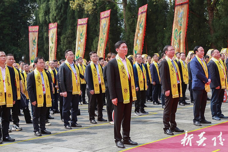 辛丑年渌口区社会各界祭祀炎帝陵典礼隆重举行3