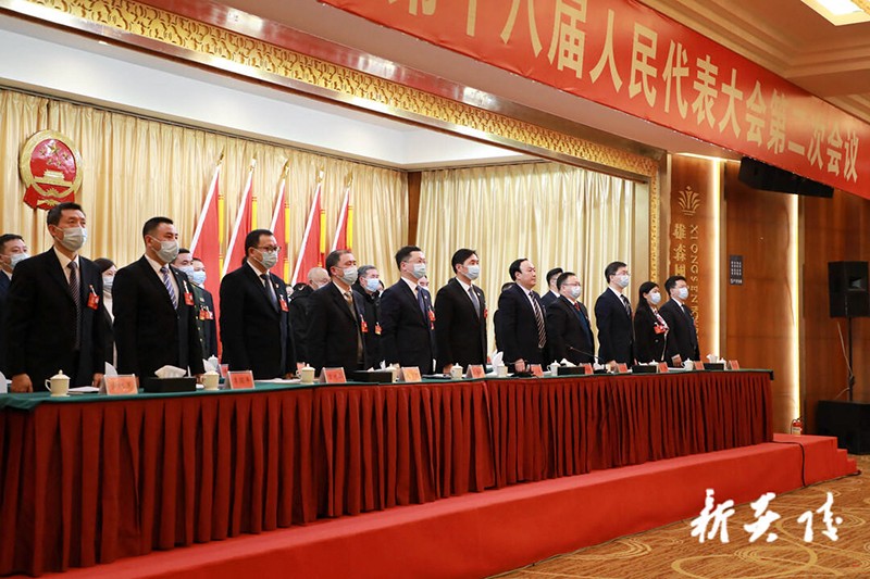 大会第二次会议胜利闭幕5