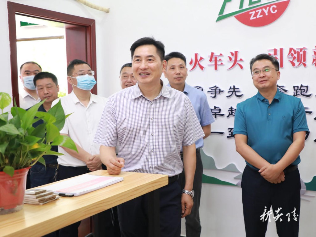 尹朝晖调研财税金融工作时强调3