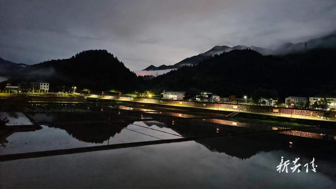 用活“古红绿彩”资源 加快发展乡村旅游2