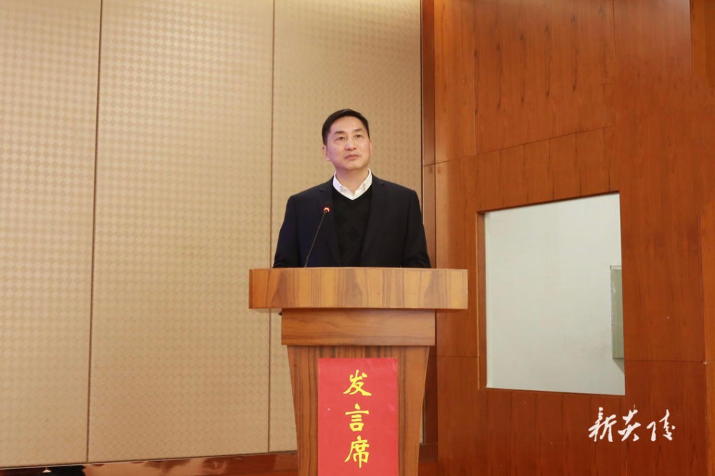 返乡企业家迎新春恳谈会暨招商引资签约会、国有资产资源推介会1