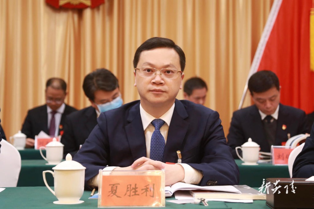 炎陵县第十八届人民代表大会第三次会议召开预备会议和党员会议3