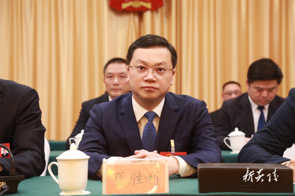 炎陵县第十八届人民代表大会第三次会议胜利闭幕3