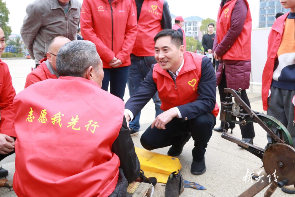 炎陵县举行“学雷锋”志愿服务月活动2