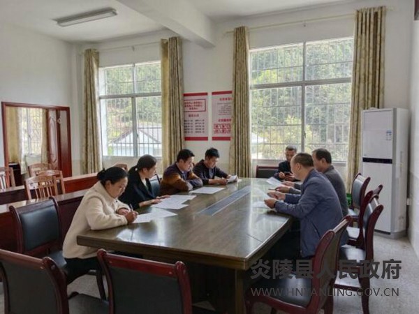 垄溪乡:走访代表听民意,共商共议助发展