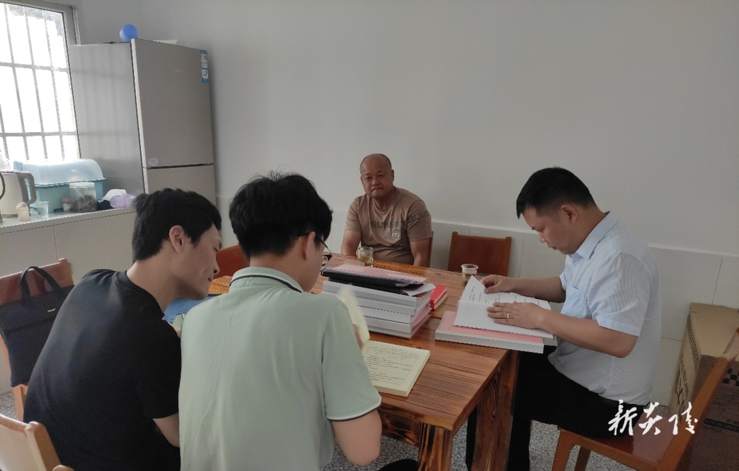 鹿原镇开展“党建清淤”专项整治行动