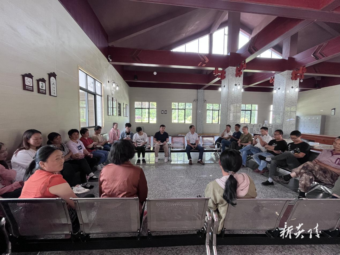 大院农场召开提升农家乐经营质量和管理水平座谈会