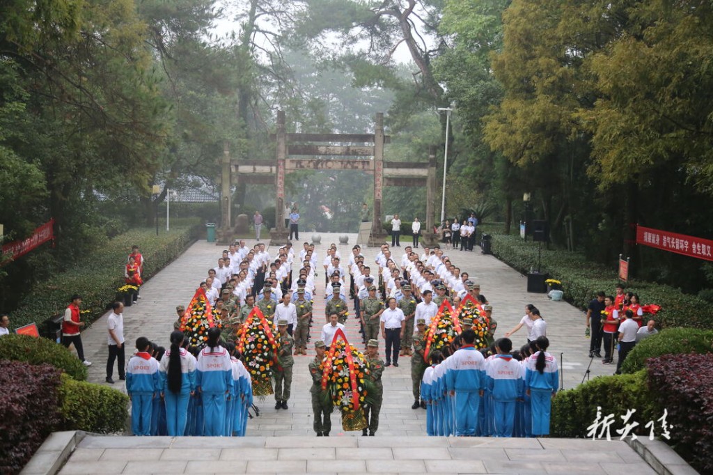 第十个烈士纪念日:炎陵县社会各界隆重集会公祭革命烈士2