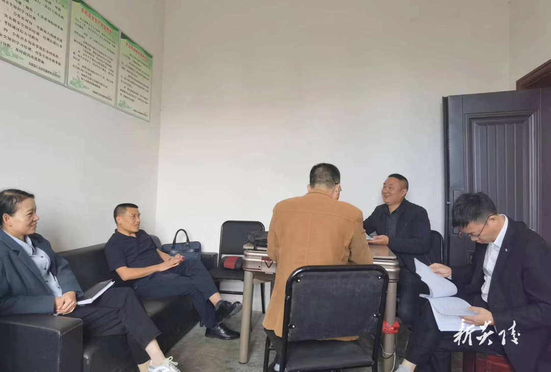 县供销联社:“田保姆”为农田收割按下“快进键”