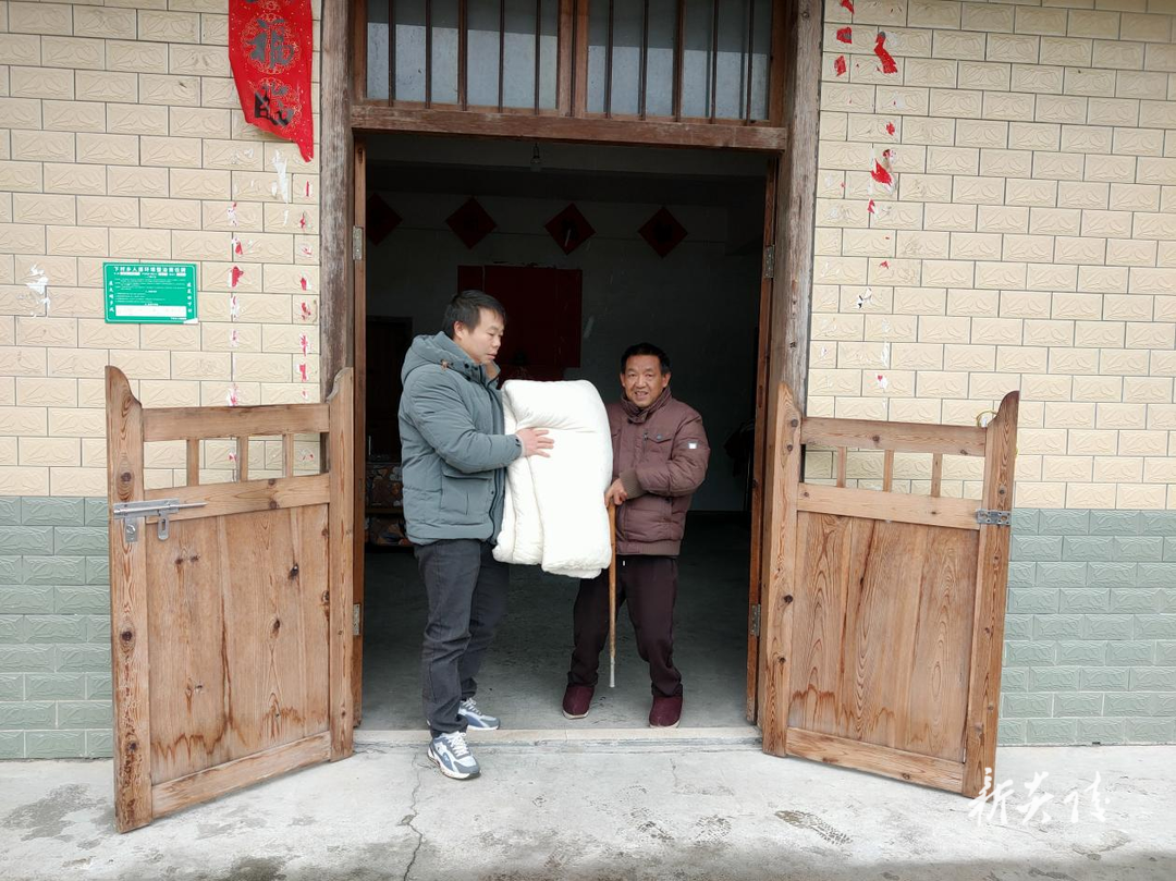 下村乡:驻村帮扶送温暖 寒冬关怀暖人心