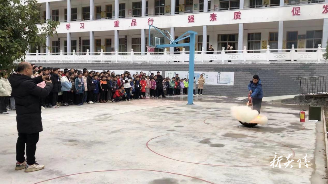 策源乡开展消防宣传进学校活动