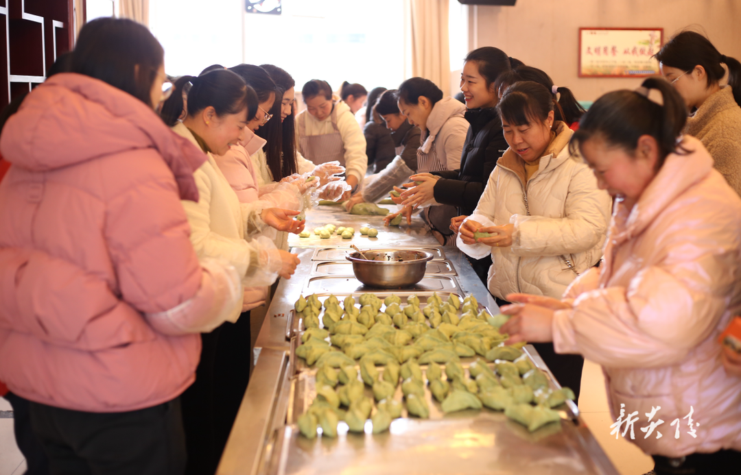 县税务局开展“三八”妇女节活动