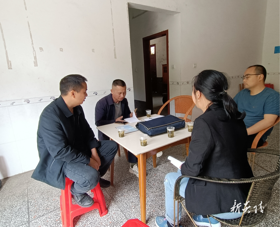 十都镇开展特殊困难老人家庭适老化改造入户评估工作