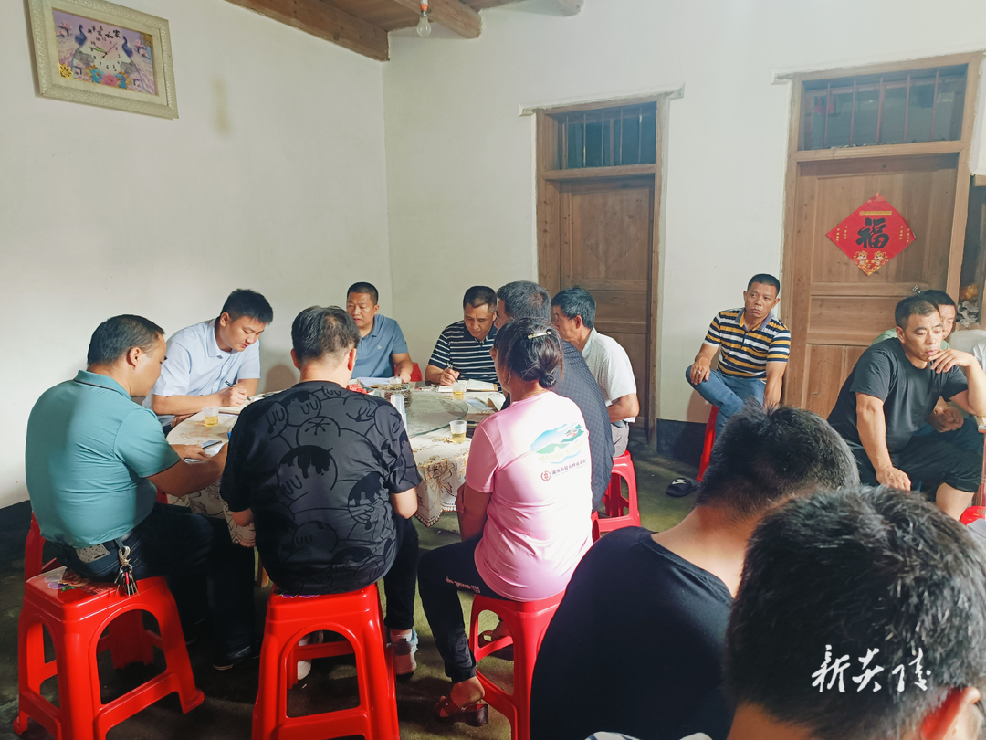 策源乡:“酃峰夜话”启思潮 共聚共商谋振兴