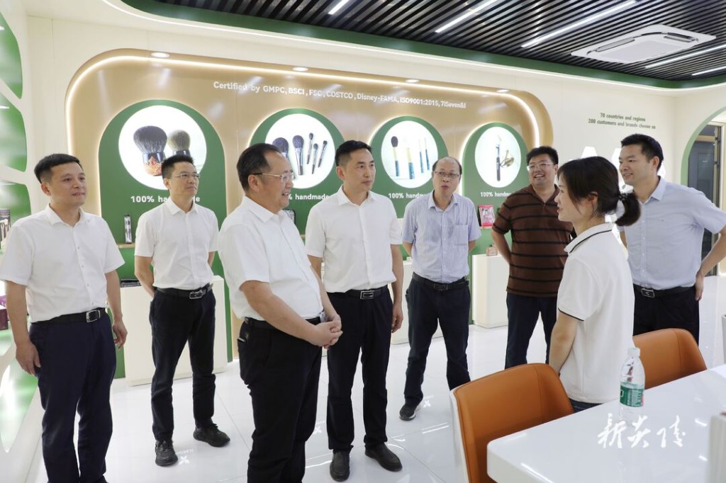 聂方红来炎调研园区建设发展和政协工作