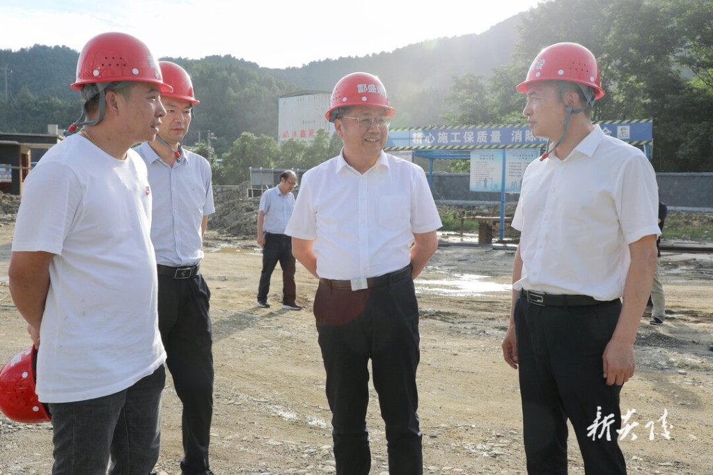 聂方红来炎调研园区建设发展和政协工作1