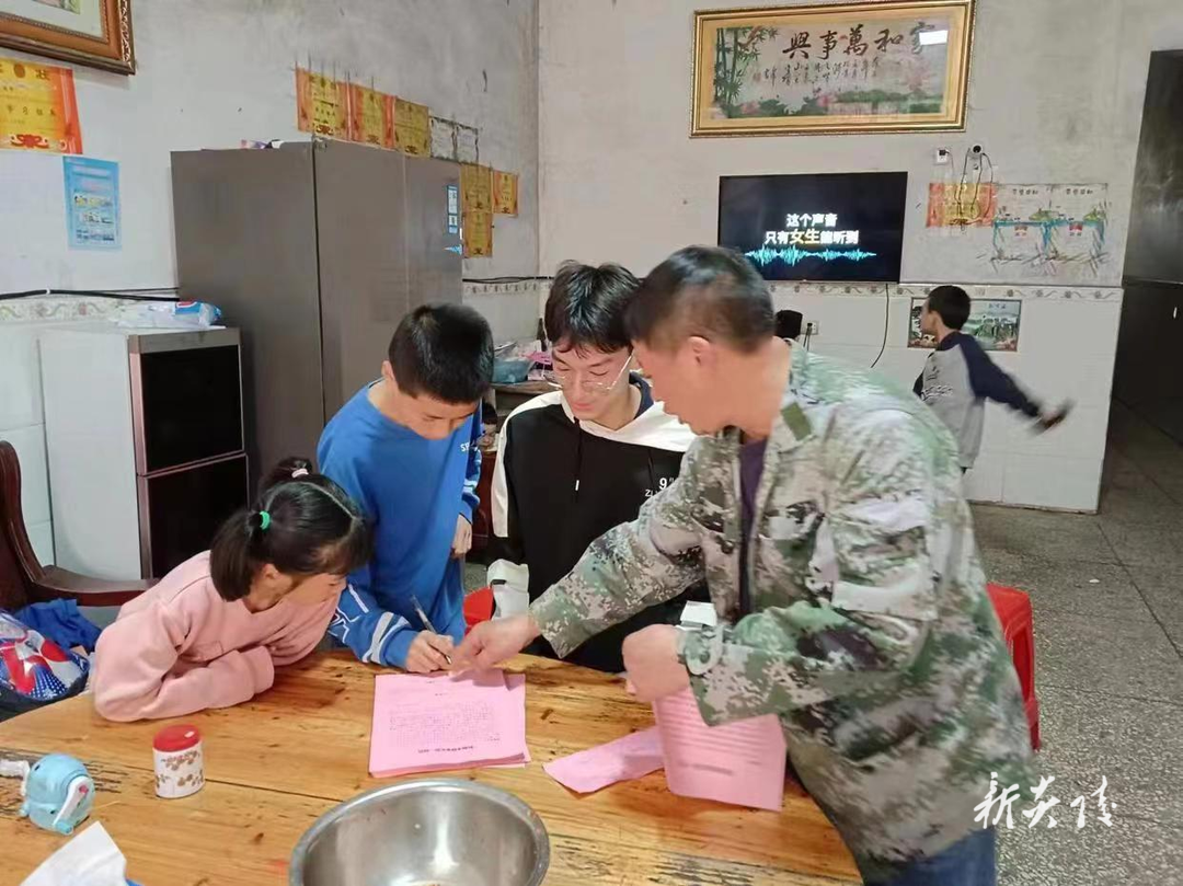 船形乡:人大代表来助力 构建防溺水“安全堤”