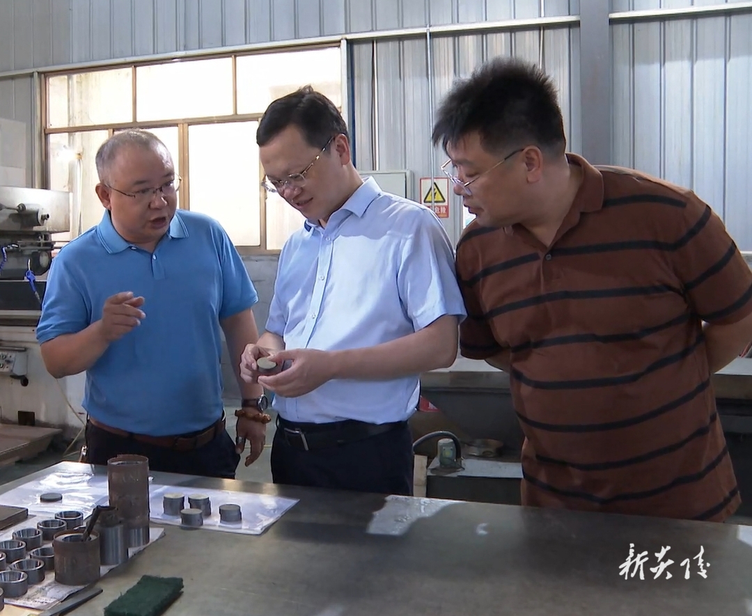 夏胜利赴高新区和霞阳镇调研重点项目建设