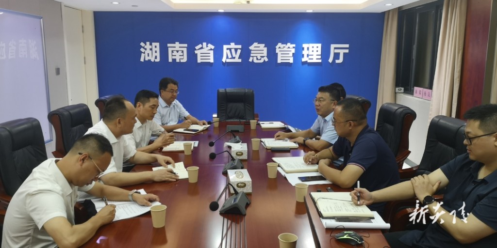 尹朝晖到省应急管理厅、省民政厅、省自然资源厅汇报对接工作