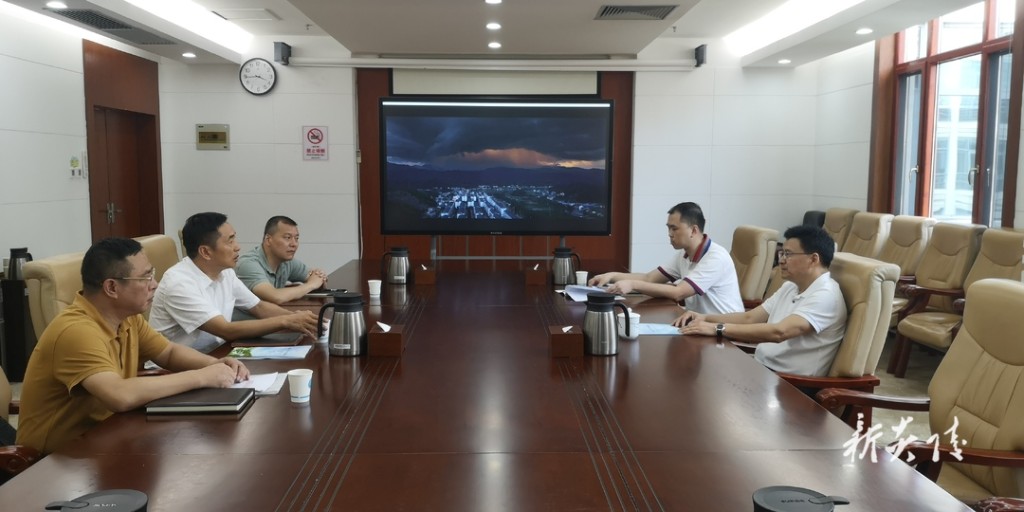 尹朝晖到省应急管理厅、省民政厅、省自然资源厅汇报对接工作1