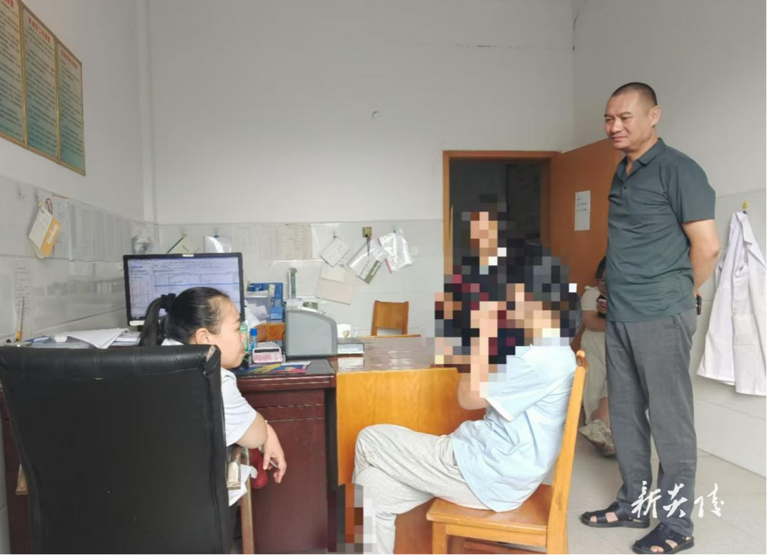 垄溪乡:民政暖心护送,助力少年评残路