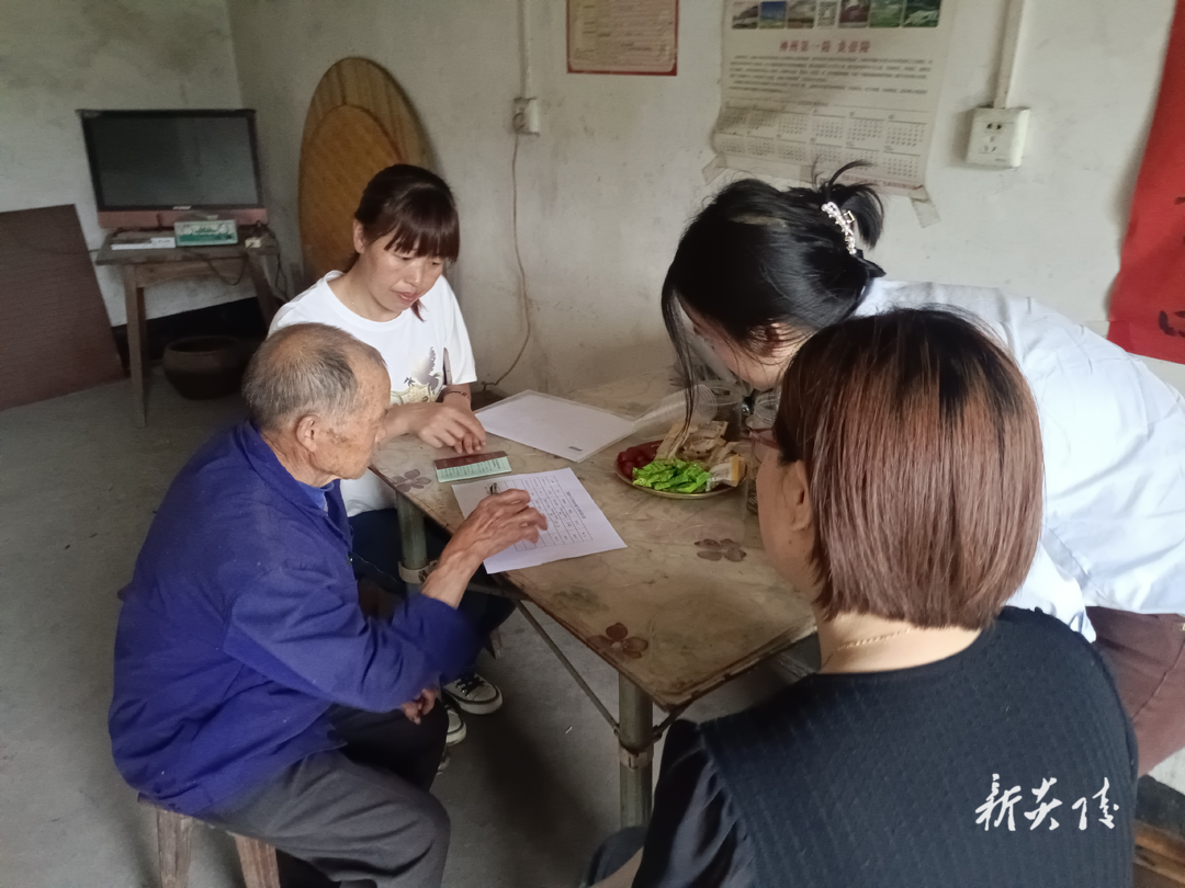 策源乡:走访慰问特困户 真情关爱暖人心