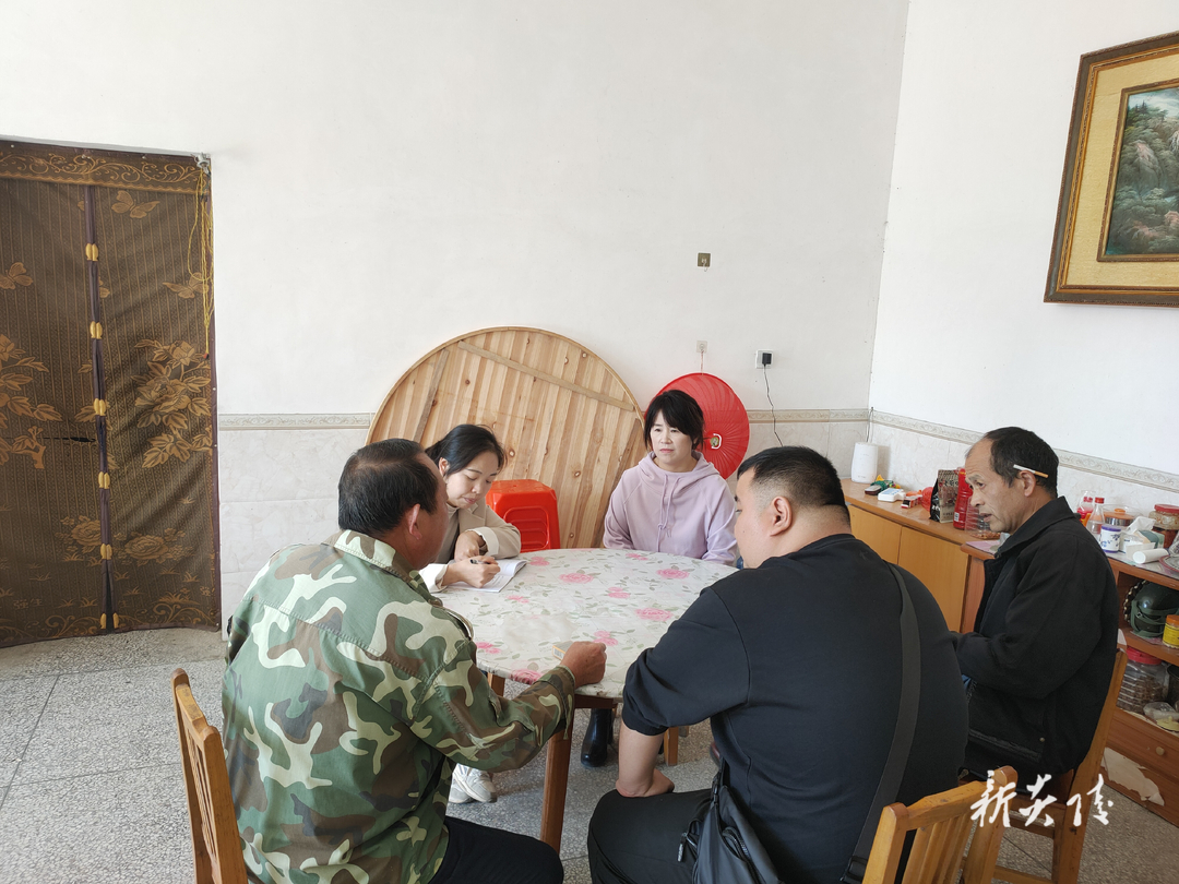 沔渡镇:入户走访摸实情 精准帮扶解民忧