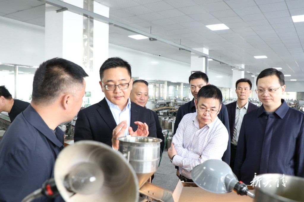 刘亚亮一行来炎调研园区企业2