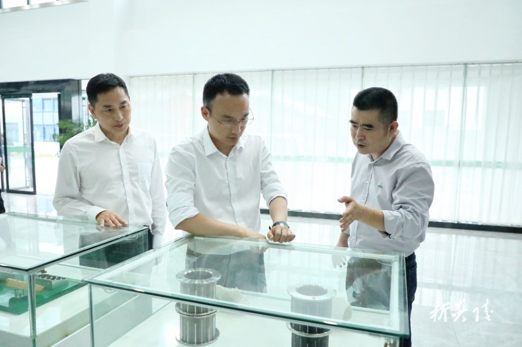 张家界市领导来炎考察调研