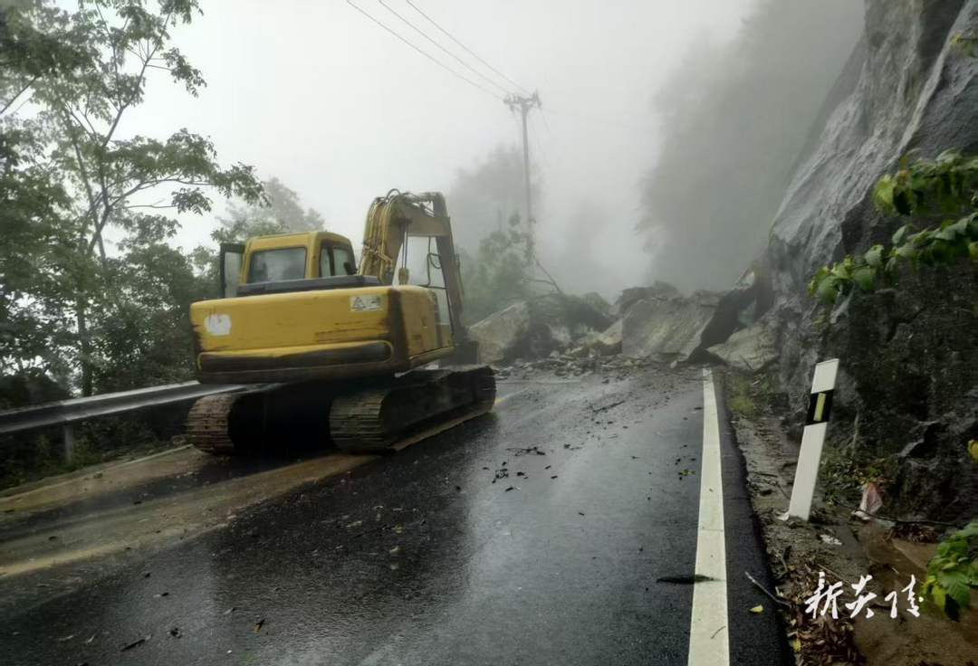 县交通运输局:多措并举 全力抢险