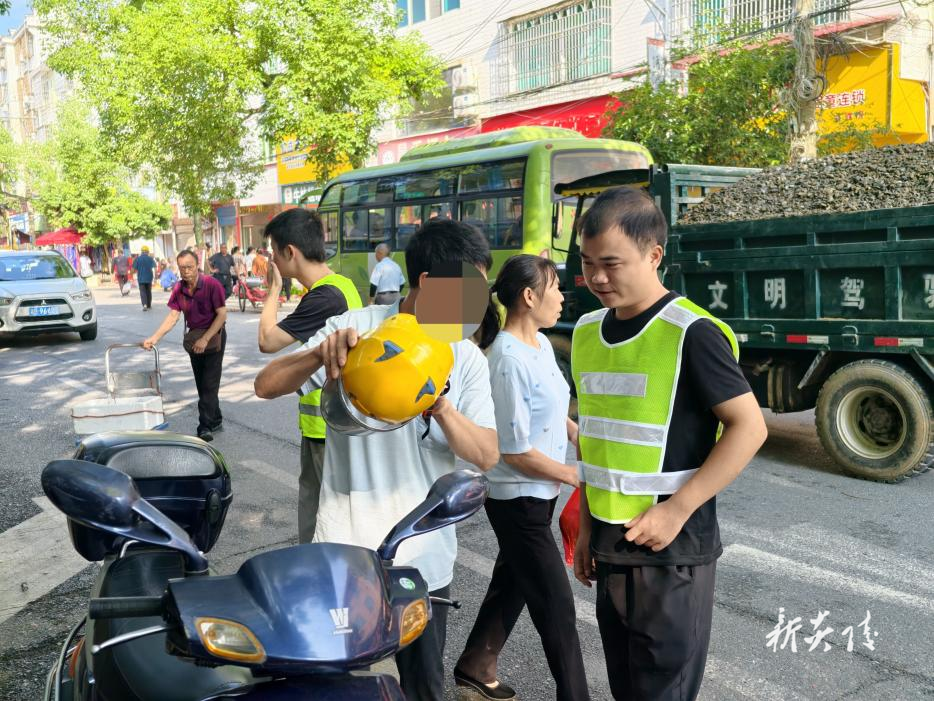 沔渡镇:幸“盔”有你 从“头”做起