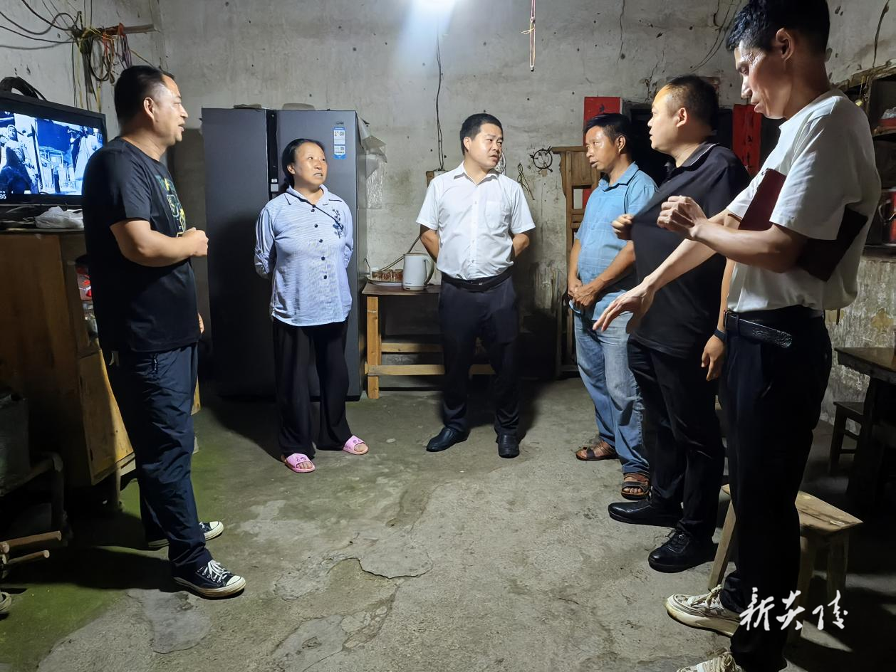 下村乡:“三力齐发”护航炎陵黄桃“甜蜜出山”