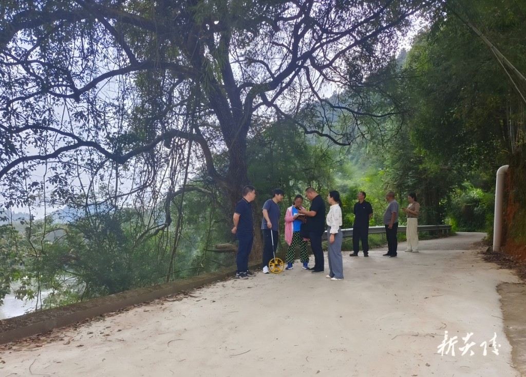 再通血脉——道路硬化项目