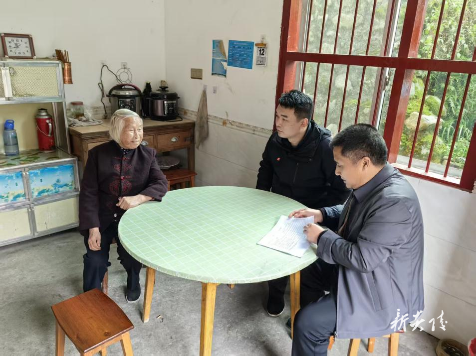策源乡:入户走访摸实情 精准帮扶暖人心