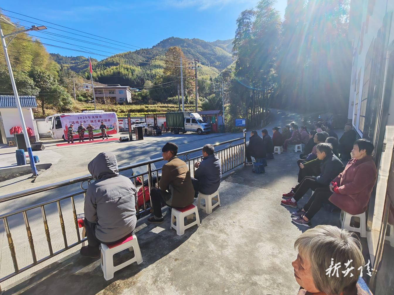 策源乡:送戏下乡惠民演出 传统戏曲点亮乡村文化生活