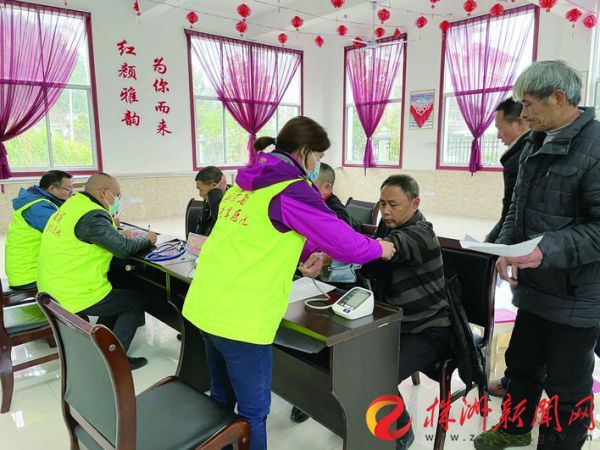 63b84690-dbb0-43ff-8748-5affa447fbc8