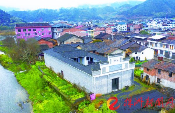 81d6172e-5b5e-4df1-9c76-3ece6ee405f7