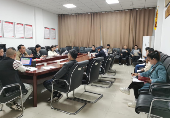 以诗词的名义，向炎帝致敬——炎陵县召开“中华诗词名家炎帝陵祭祖暨清明诗会”筹备工作推进会